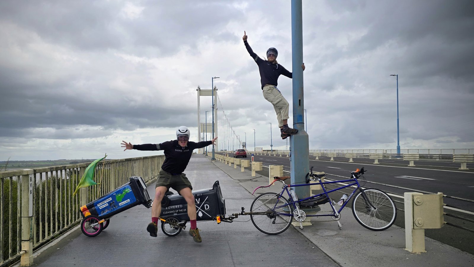 Jamie Hargreaves and Alfie Cookson with their tandem