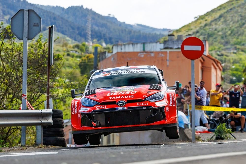 Sébastien Ogier, Vincent Landais, Toyota Gazoo Racing WRT Toyota GR Yaris Rally1