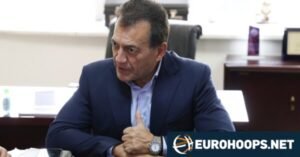 Γιάννης Βρούτσης: “Συγχαρητήρια στον Ολυμπιακό – Το ΟΑΚΑ γήπεδο/στολίδι”