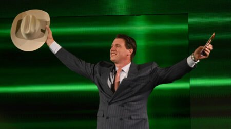 WWE HOFer JBL Believes A Pro Wrestling Union Is A ‘Possibility’