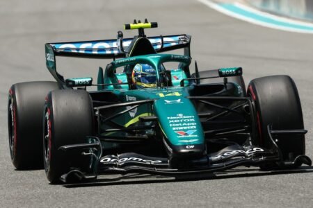 It’s not overtaking, it’s “avoiding action" – why Alonso says F1 lost a full decade of “pure racing”