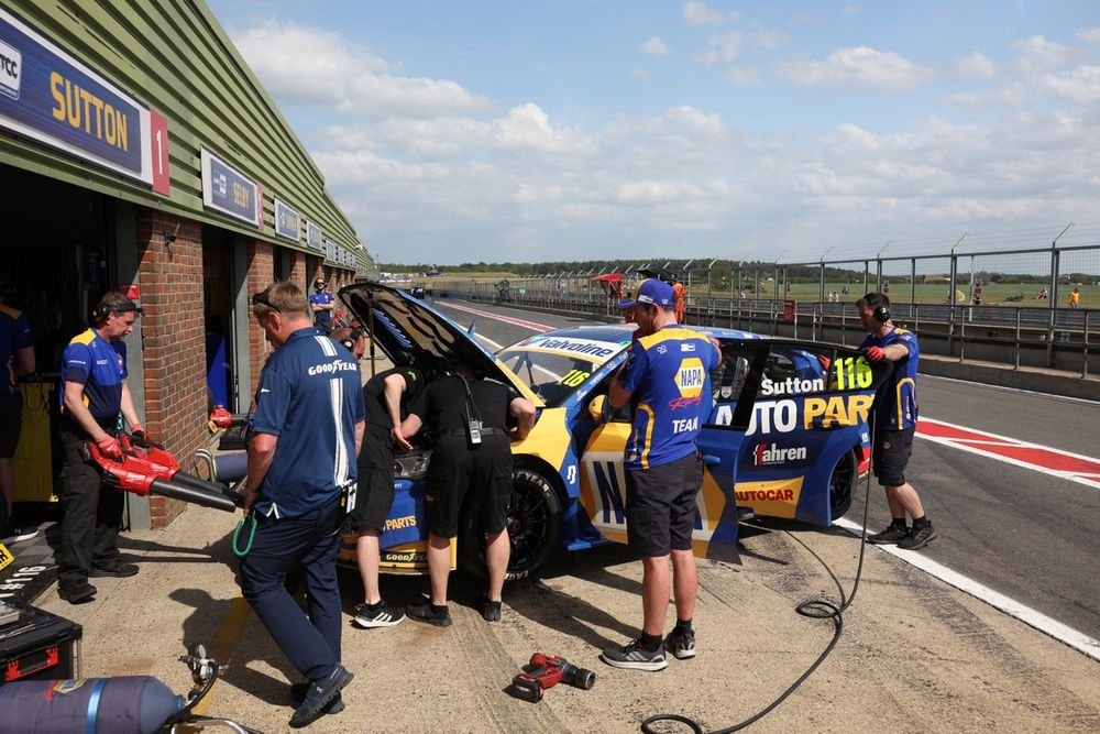 Ashley Sutton, NAPA Racing UK  