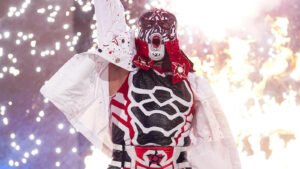 Penta And Rey Mysterio Agree To Future Intercontinental Championship Match On WWE Raw