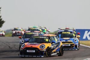 Mini miracles as remarkable podium stories play out at Snetterton