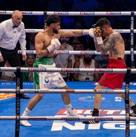 Adam Azim Stops Steve Claggett In Three Rounds