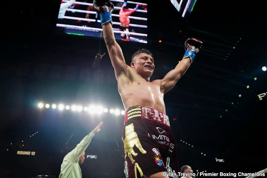 Pitbull Cruz Joins Eddy Reynoso Amid Defensive Questions