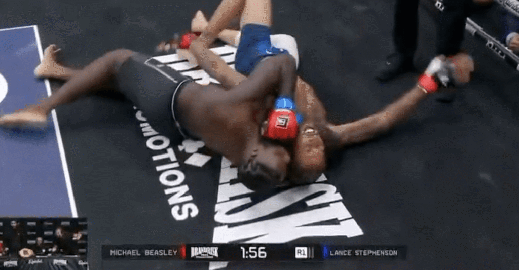 Video: Lance Stephenson throttles Michael Beasley in first round at Brand Risk 14