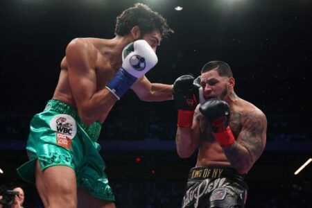 Hamzah Sheeraz Inches Closer To Canelo Alvarez Fight