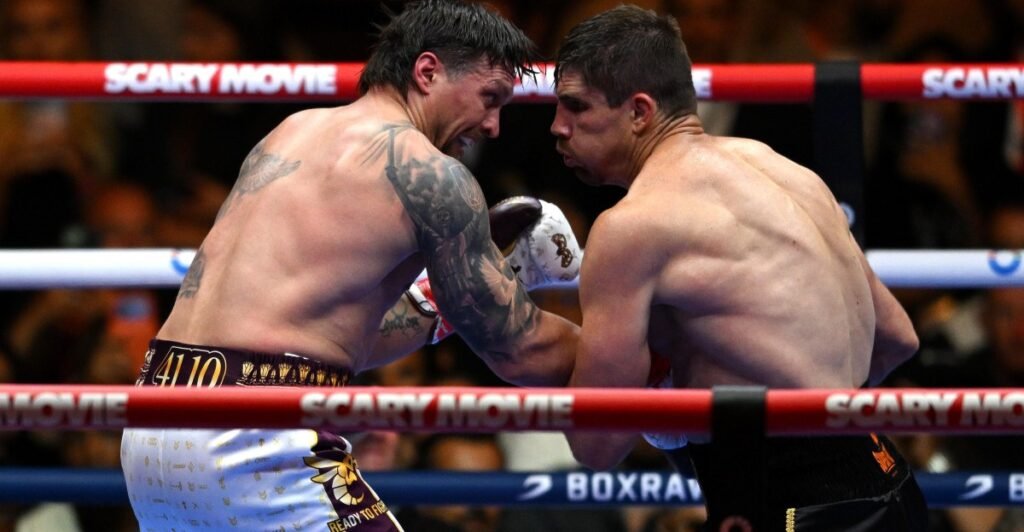 Oleksandr Usyk wins after controversial referee’s stoppage following late knockdown on Rico Verhoeven