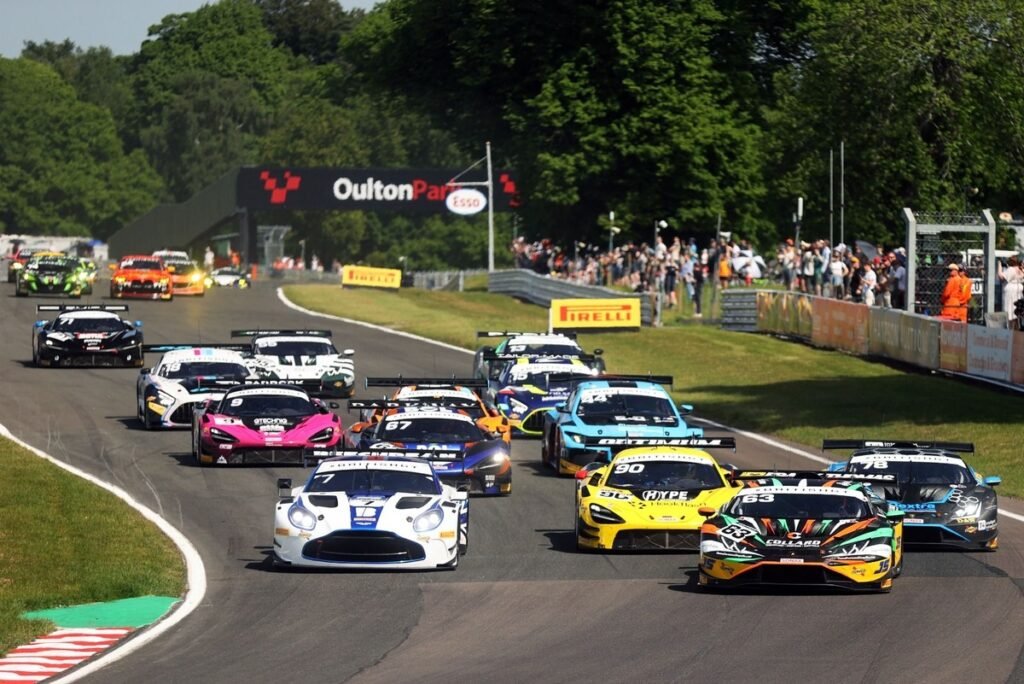 Oulton Park round sets up thrilling British GT 2026 title fight