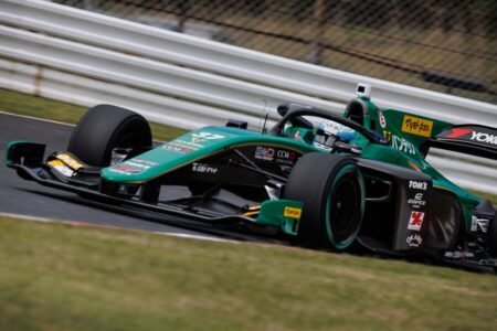 Fenestraz wins chaotic opening race