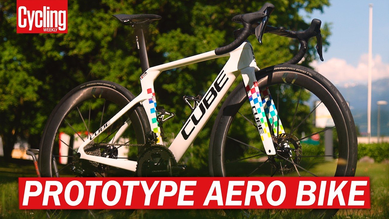 SPOTTED! New Aero Bike at Tour de France Warm-up Race - YouTube