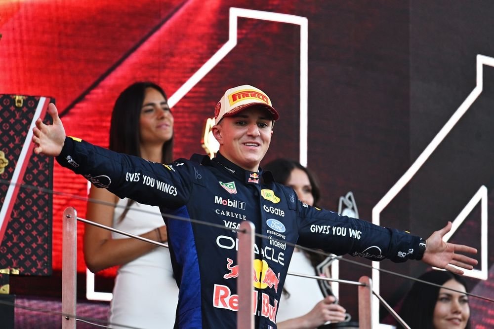 Isack Hadjar, Red Bull Racing