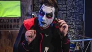 Danhausen Takes Money But Refuses To Curse Oba Femi In Digital Exclusive From WWE Raw