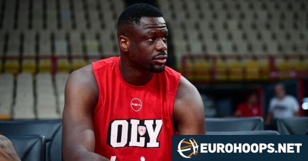 Olympiakos, 2.18’lik Dev Uzunuyla Yollarını Ayırdı