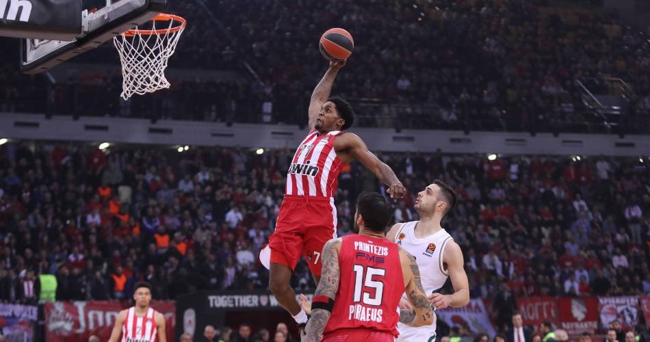 Shaquielle-McKissic-Olympiacos-Panathinaikos-2020