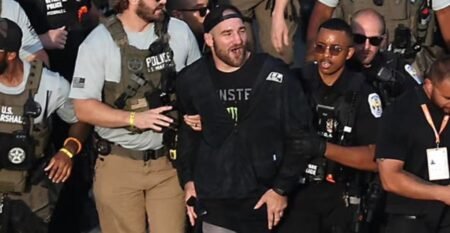 Sean Strickland escorted out by security after sneaking into UFC Fan Fest, faces possible disorderly conduct charge