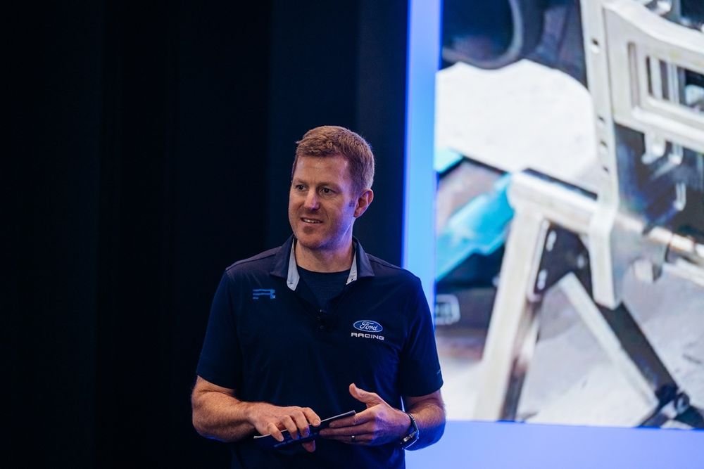 Dan Sayers, Ford