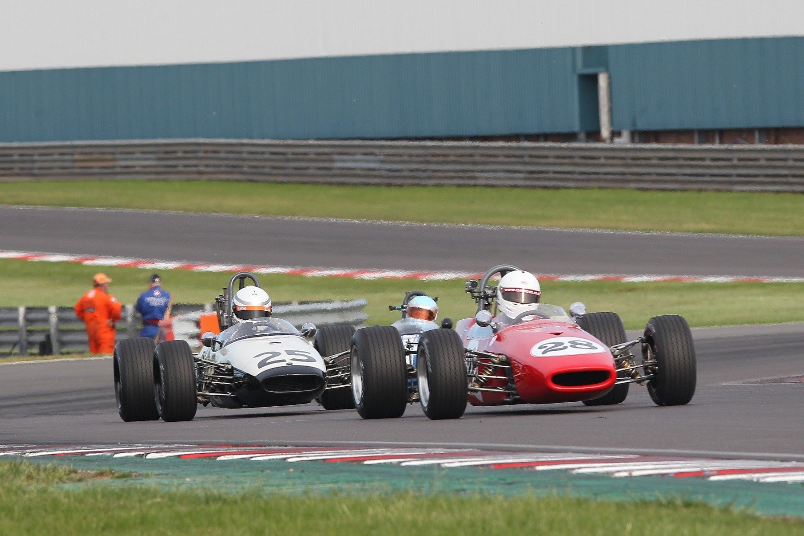 Timms just repelled de la Roche to take an Historic F3 double