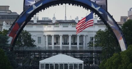 Last-minute lawsuit seeks to put kibosh on ‘corrupt scheme’ UFC White House event