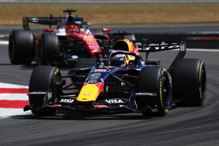 FIA looking into Red Bull and Ferrari’s rotating F1 wings after Verstappen crashes