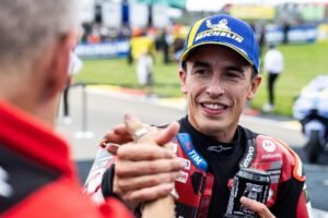 Marc Marquez takes clean sweep with dominant victory