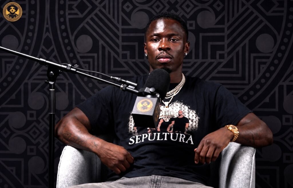 Richardson Hitchins Says Gervonta Davis Has Been DMing Him: “Send Me a Contract”