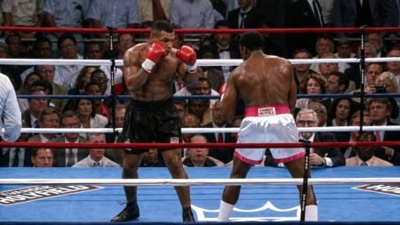 Mike Tyson Crushes Carl Williams In 93 Seconds