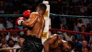 Mike Tyson Needed Only 30 Seconds Against Marvis Frazier