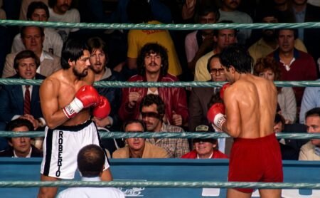Hands of Stone Reborn: Roberto Duran Stops Pipino Cuevas
