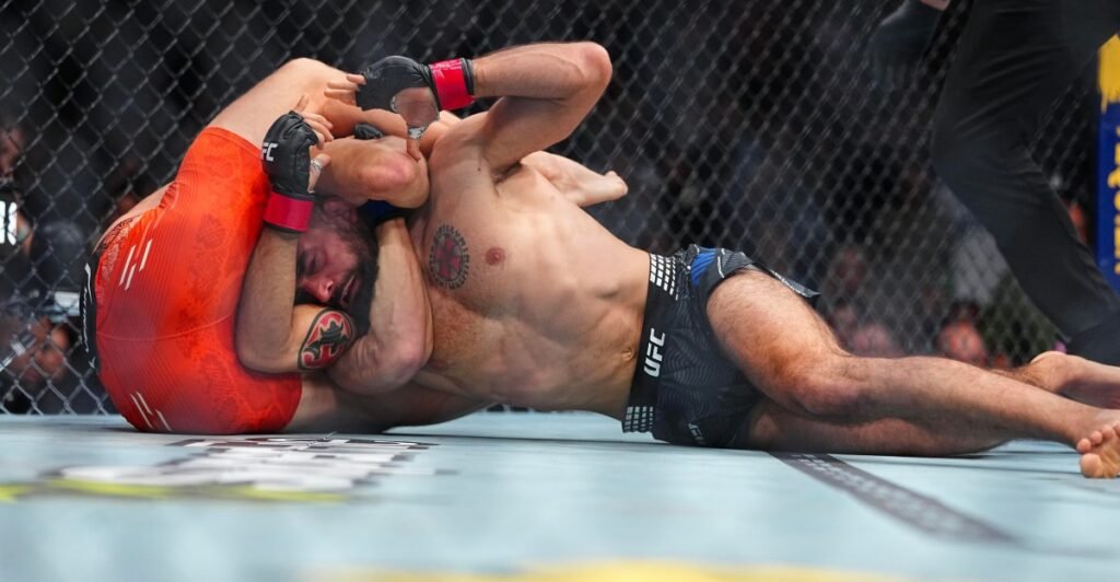Paddy Pimblett breaks down incredible UFC 329 submission: ‘I’ve never done that before’