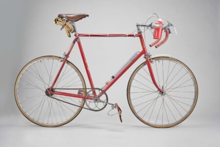 Ray Booty’s 100 mile record breaking bike