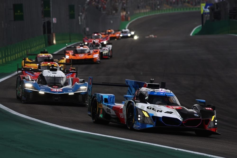 #15 BMW M Team WRT BMW M Hybrid V8: Kevin Magnussen, Raffaele Marciello, Dries Vanthoor