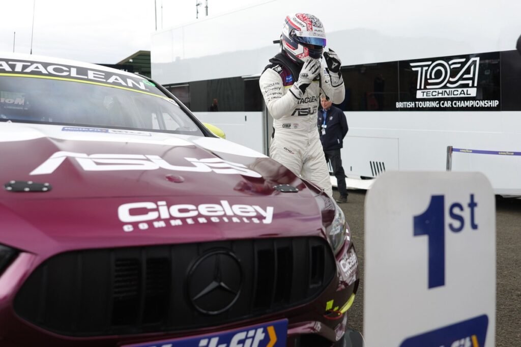 Morgan heads Plato Racing 1-2