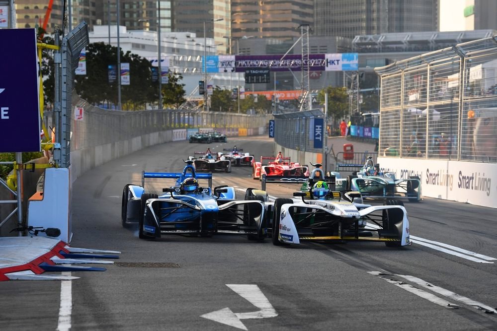 Both Buemi and Di Grassi struggled in the Hong Kong season opener