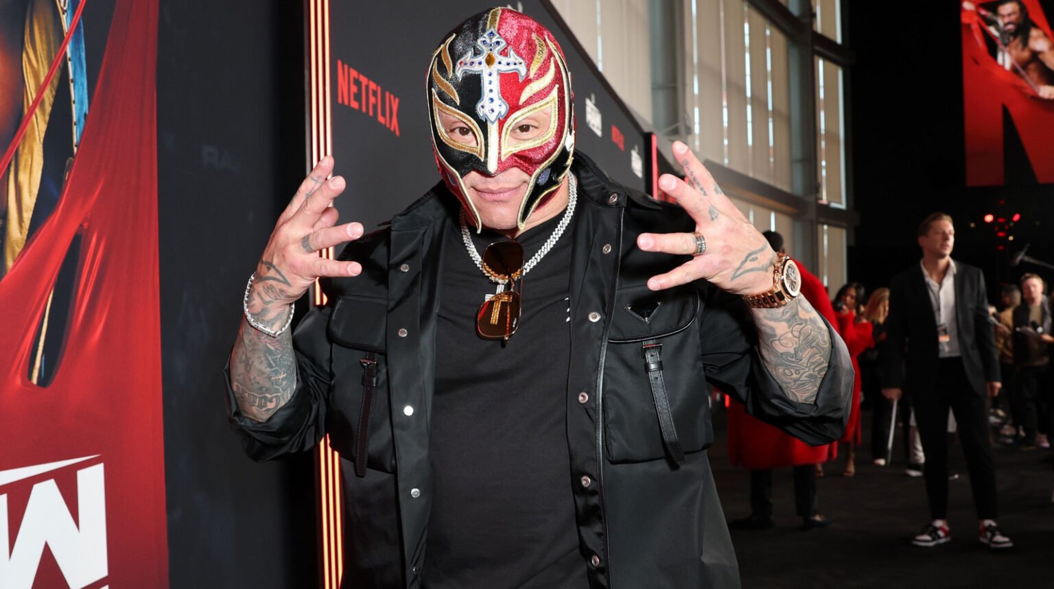 WWE Raw Results 8/17 – Intercontinental Championship On The Line & More