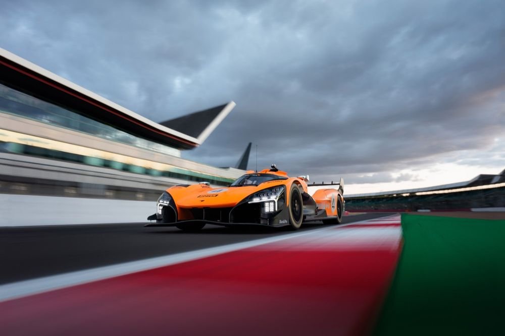McLaren Hypercar
