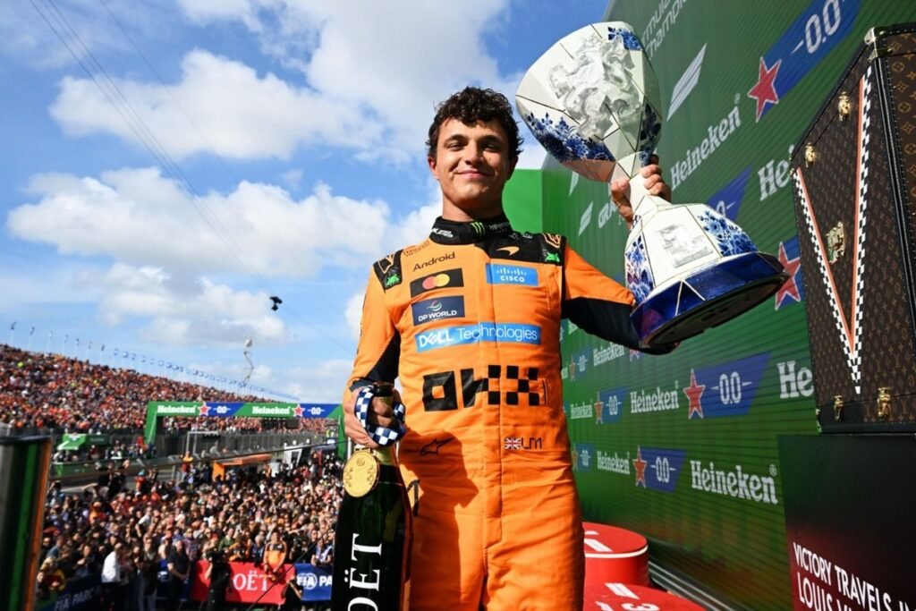 Norris extends McLaren deal until F1 2030
