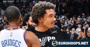 Jeremy Sochan signs with the Portland Trail Blazers