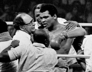 Muhammad Ali vs. Joe Frazier III: The 15th Round That Never Happened