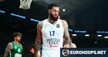Πουαριέ για… Ελλάδα: “Απολαμβάνω τις διακοπές μου, δεν προσπαθώ να βρω συμβόλαιο”