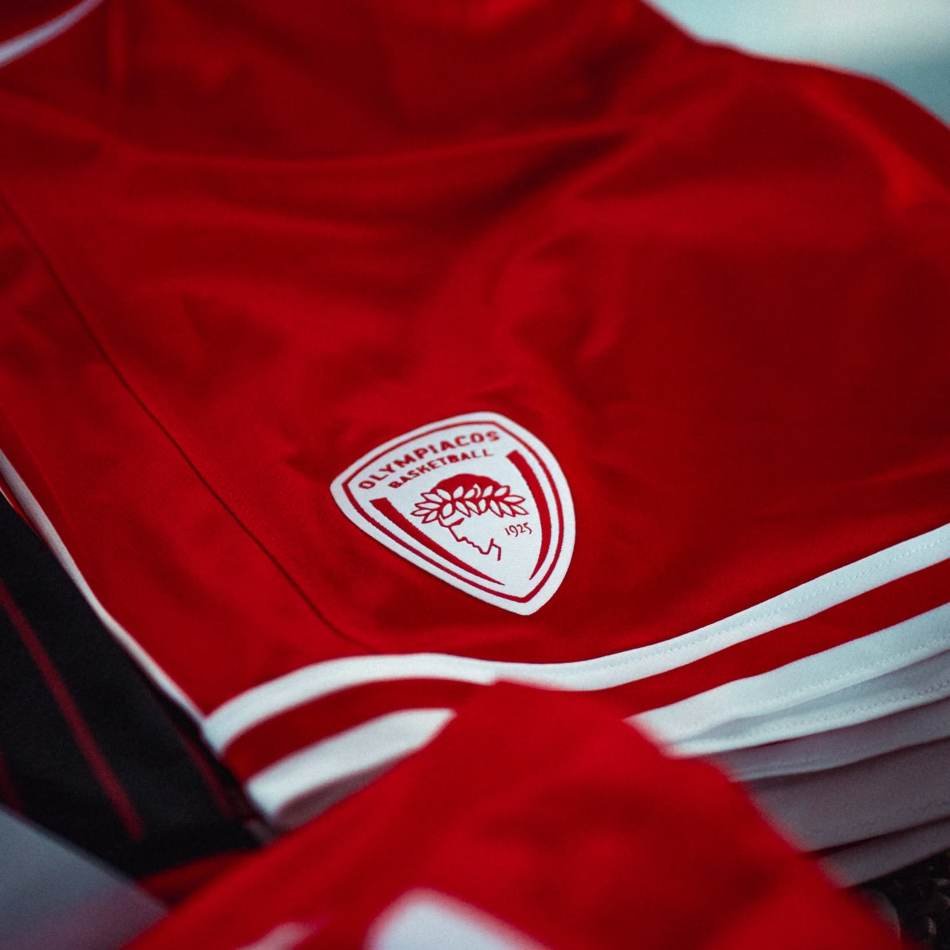 Olympiacos-new-shorts