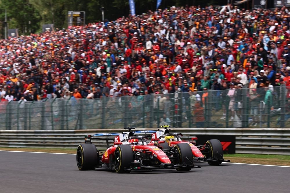 Ferrari was the first to bring its 180 degree wing to the track 
