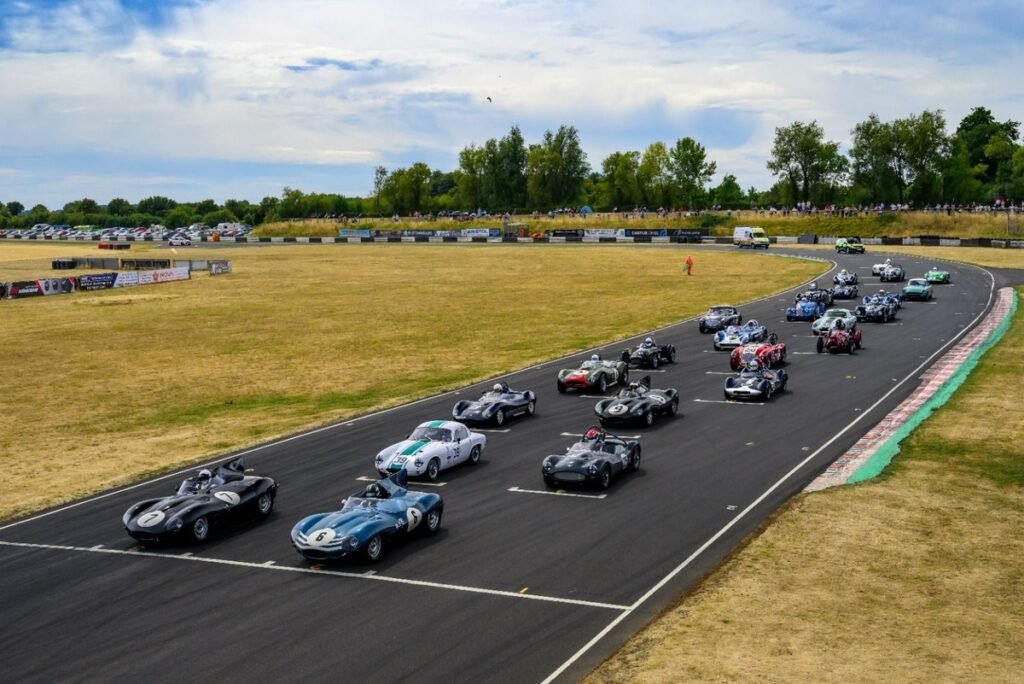 Jaguar D-types star as HSCC celebrates its 60th birthday at Castle Combe