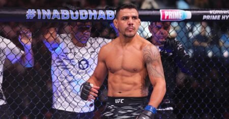 Rafael dos Anjos returns to fight Alexander Hernandez at UFC 332