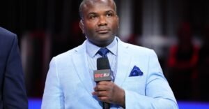 Din Thomas apologizes to Gillian Robertson for his ‘despicable’ decision to retire at UFC 330