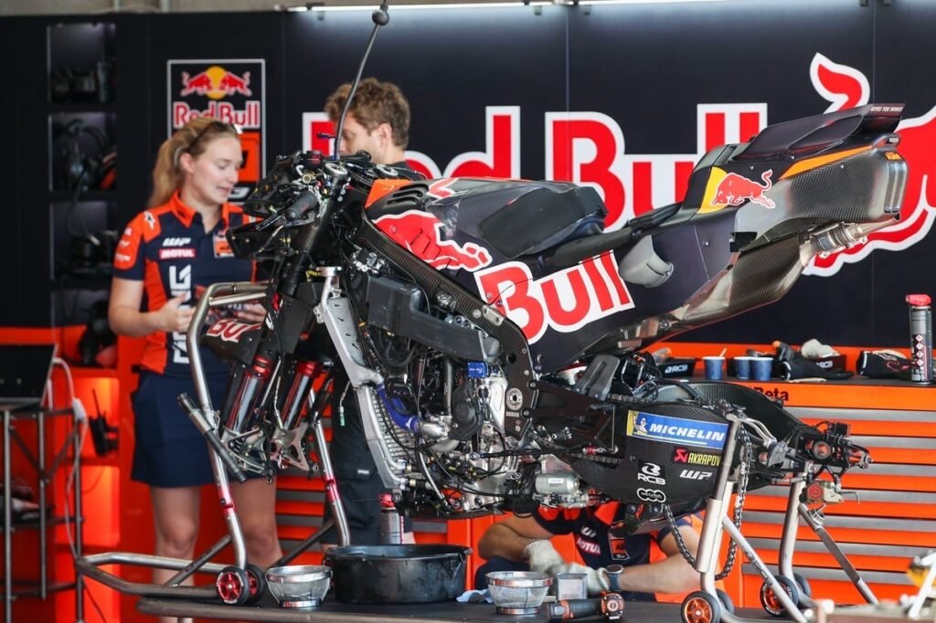 KTM fixes MotoGP engines after gaining permission from rivals