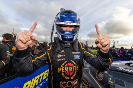 Payne builds championship lead with near-perfect day