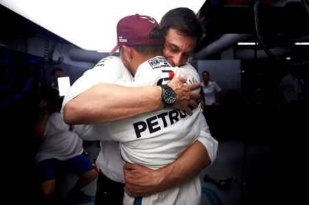 “How can you allow this?” – Wolff shares Lauda story behind Hamilton’s iconic F1 pole