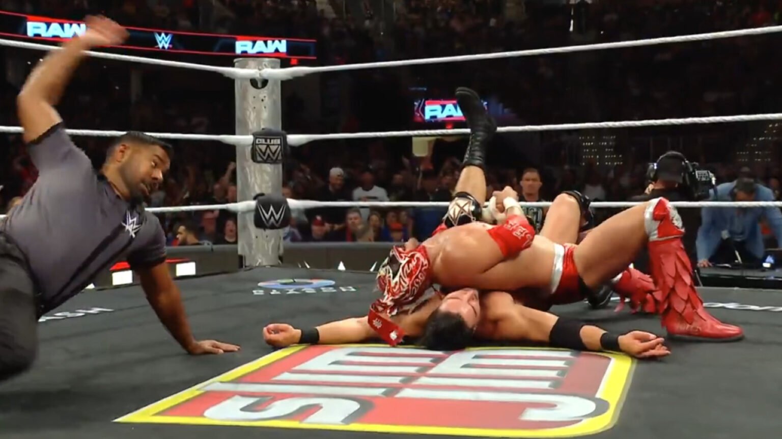 Dragon Lee Defeats Ethan Page On WWE Raw, Will Wrestle Chad Gable For Men’s IC Title